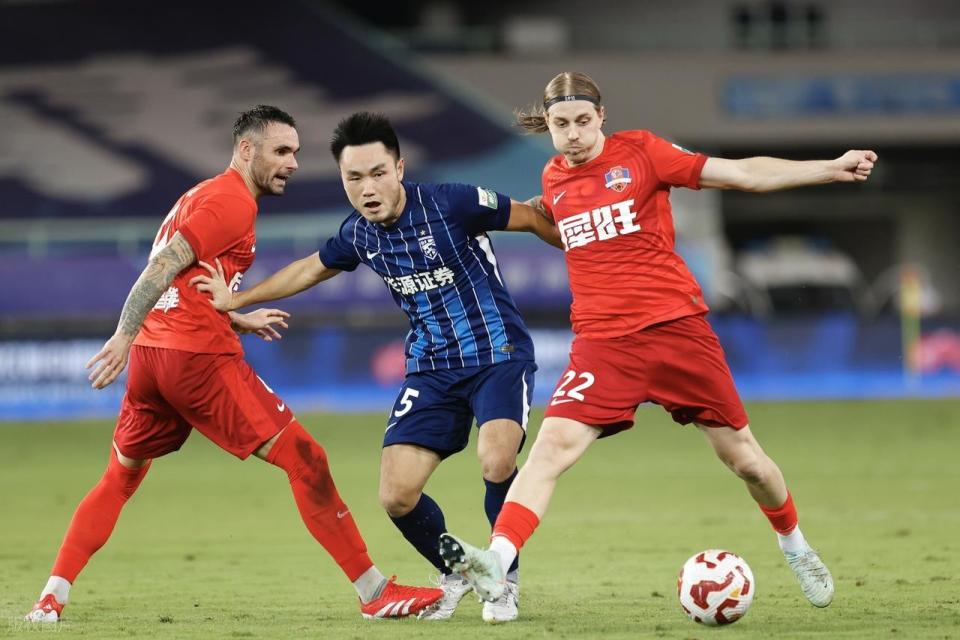 梅州客家, 龙威