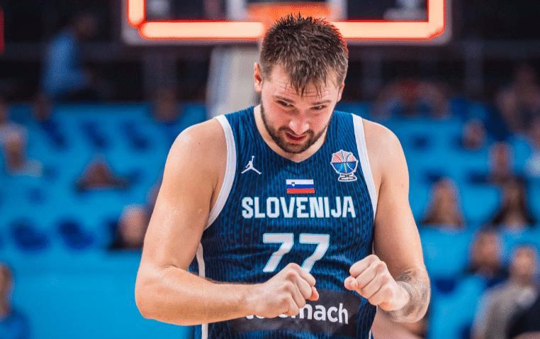 助攻, img, 他在比赛中