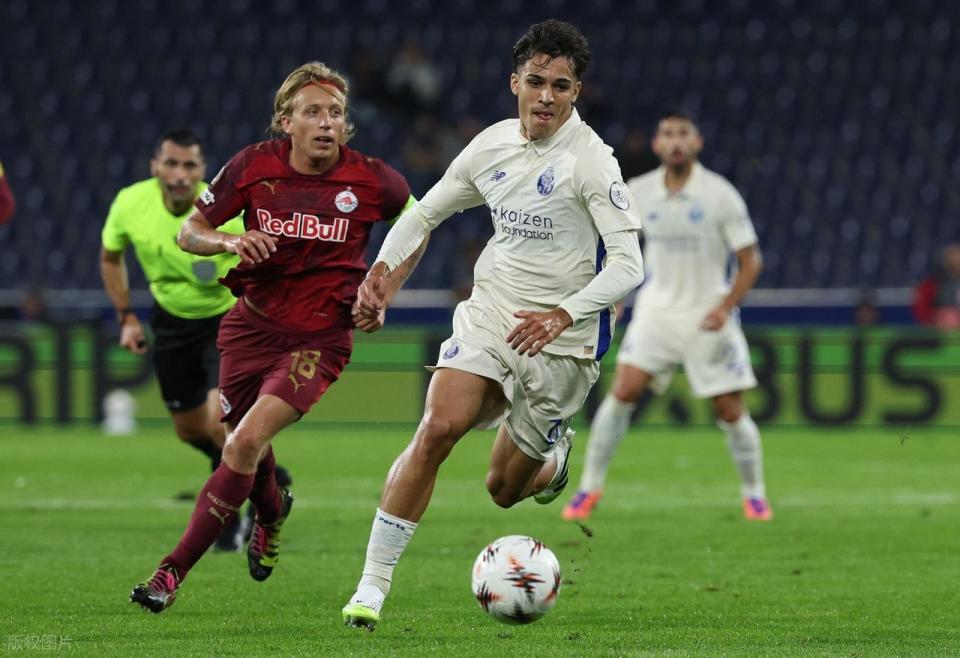 镇自己的主 镇自己的主